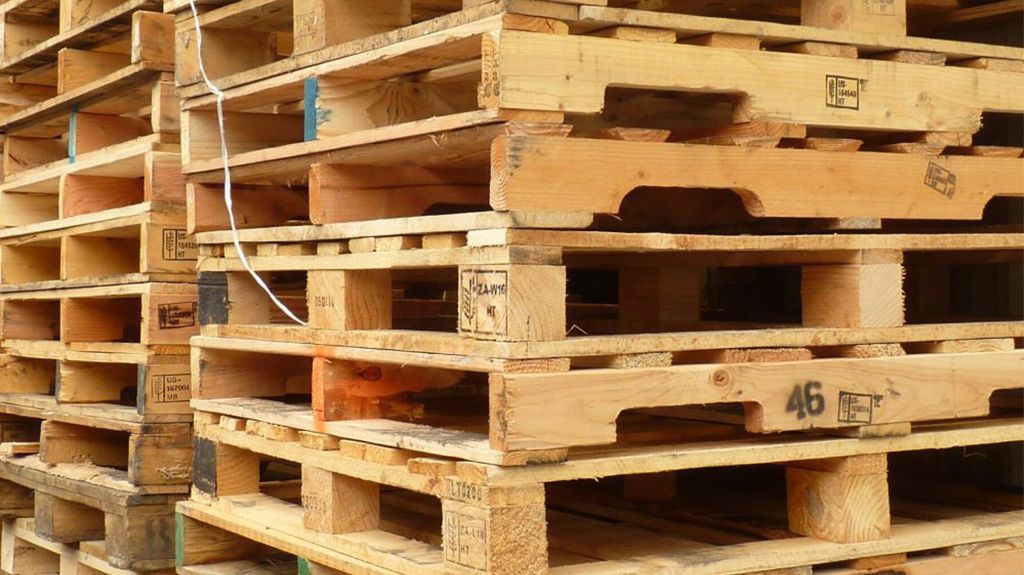 بررسی تاثیر فناوری و نوآوری در تولید پالت چوبی