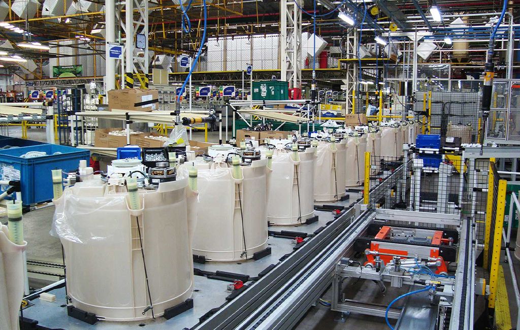 بررسی فرایند تولید محصول در کارخانه